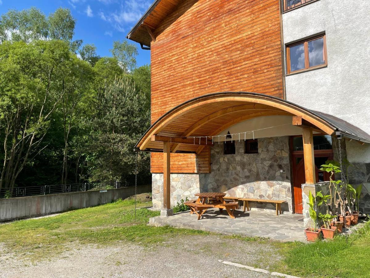 Hotel Brainy Krásno nad Kysucou Екстериор снимка