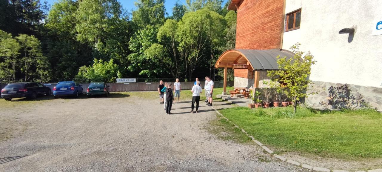 Hotel Brainy Krásno nad Kysucou Екстериор снимка